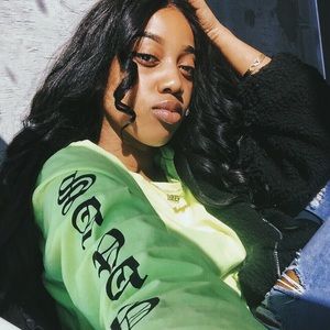 Meet your Posher, Olivia